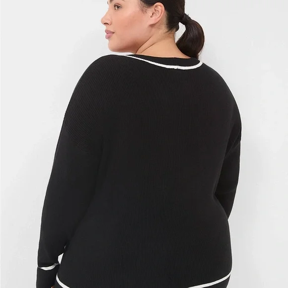 LIVI Mid V-Neck Contrast Matching Sweater & Pant Set | 22/24 | Black & White - Picture 3 of 7